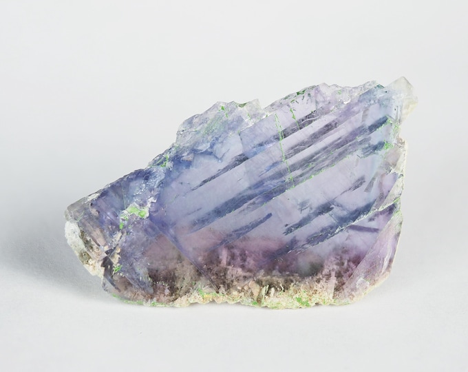 FLUORITE polished slab 6,8 x 4,0 x 0,7 cm from PAKISTAN