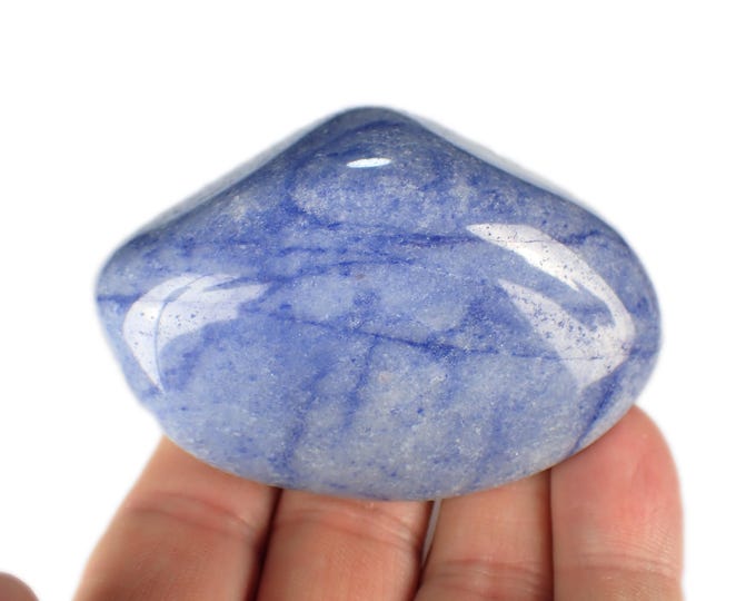 AVENTURINE tumbled stone 7,0 x 5,2 x 3,3 cm from BRAZIL