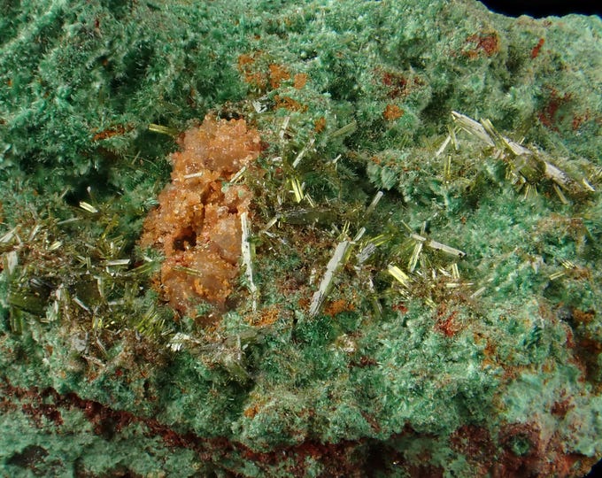 MIMETITE with Malachite and Cuprite 3.5 x 2.3 x 1.5 cm Tsumeb, NAMIBIA 10918
