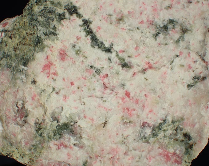 Thulite "cherry blossom" partly UV - Erongo, Namibia