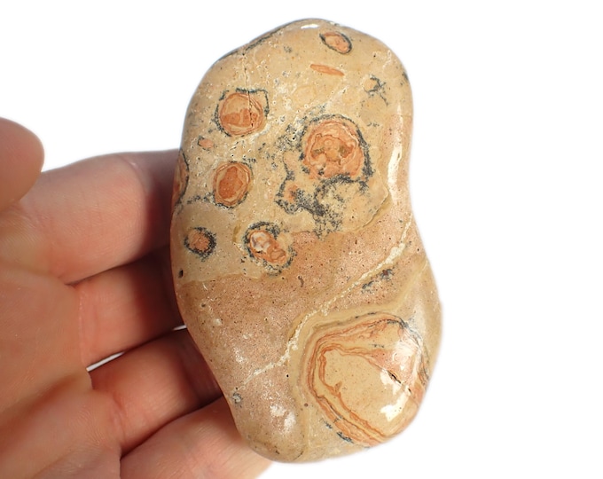 JASPER tumbled stone 8,2 x 4,5 x 3,0 cm from BRAZIL