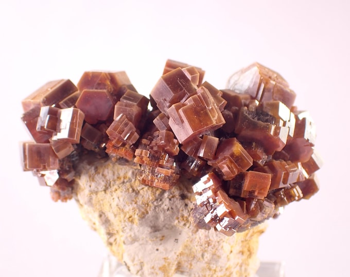 VANADINITE crystals on matrix 4,3 x 3,0 x 2,1 cm MOROCCO