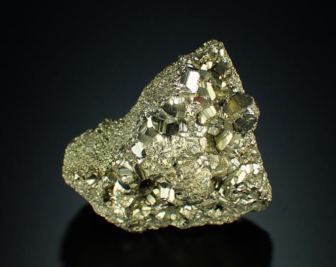 PYRITE crystal cluster 5,5 x 4,5 x 2,7 cm from PORTUGAL 9997