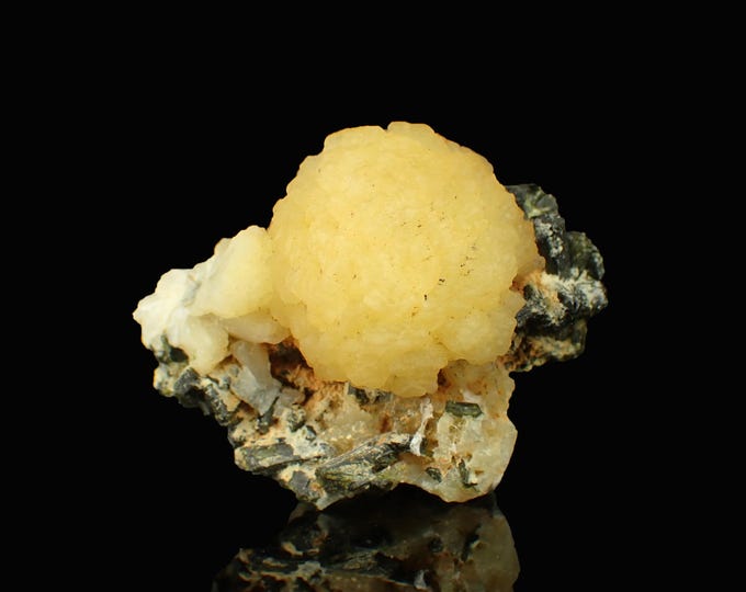 STELLERITE rare crystals 5,7 x 4,5 x 4,3 cm from MALI 12936