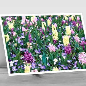 Illumina ogni occasione con un biglietto floreale A6 - Fatto a mano nel Regno Unito - Un perfetto saluto primaverile!