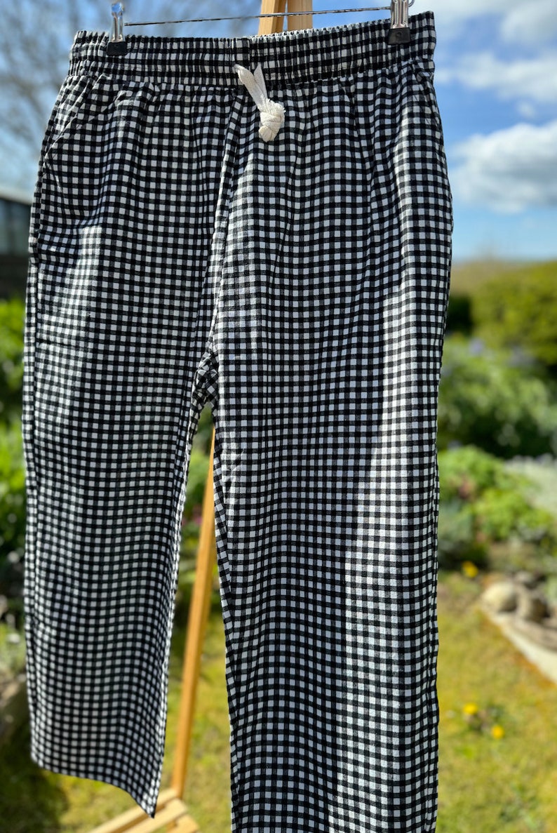 Womens/Girls Black and White Check Capri Pants Small SMALL CHECK 10/12