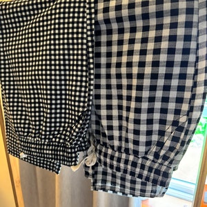 Womens/Girls Black and White Check Capri Pants Small image 1