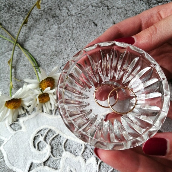 vintage ring dish proposal gift crystal ring dish engagement gift anniversary gift Elegant cut glass ring holder