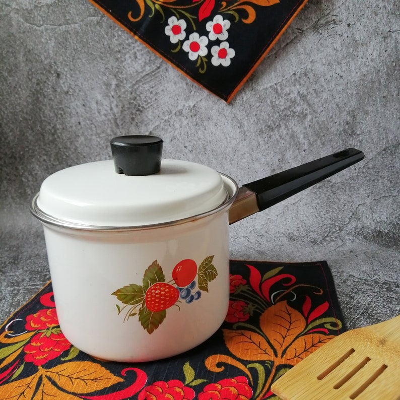 White Vintage Enamel Saucepan with Lid Retro berries Pan Etsy