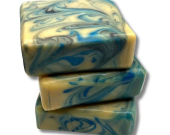 Blueberry Wine Soap, Artisan Soap, Cold Process Soap, Gourmand Soap, Shea Butter Soap, Wine Soap, Farmers Market Soap
