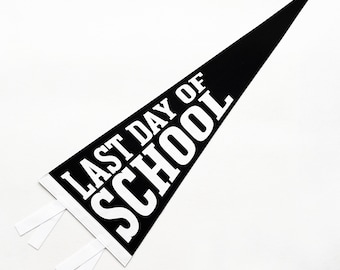 Reversible Felt First and Last Day of School Pennant, back to school gift