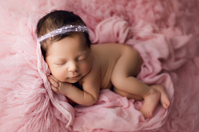 Beautiful and very tender light pink baby headband with pearls for a girl,baby wreath,infant headband,photoshoot prop,baby halo,baby tieback