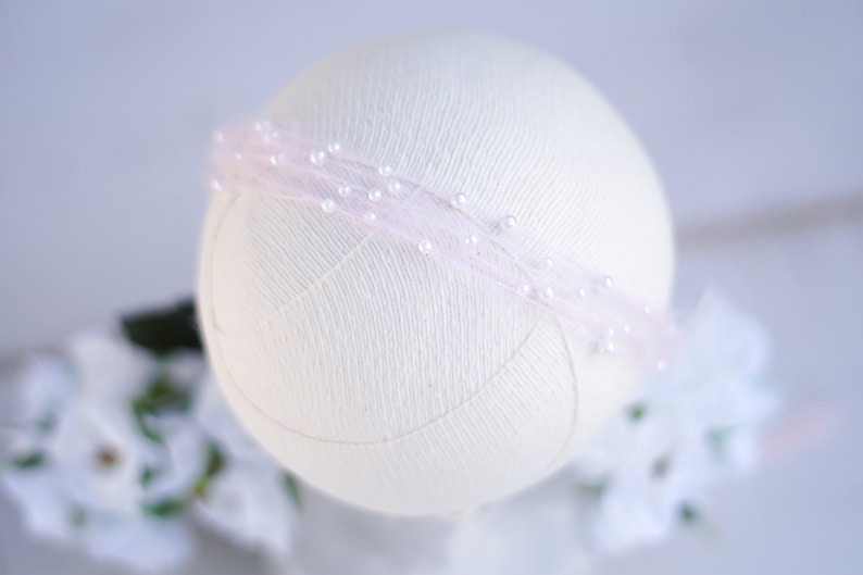 Beautiful and very tender light pink baby headband with pearls for a girl,baby wreath,infant headband,photoshoot prop,baby halo,baby tieback