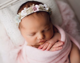 Romantic shabby flower halo,organic style baby wreath,infant floral crown,photoshoot prop,newborn halo,baby tieback,newborn fluffy haircrown