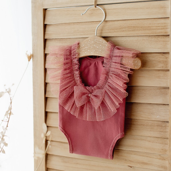 Body de encaje de niña rosa malva muy lindo con lazo encantador, mameluco recién nacido, traje de recién nacido, moda de bebé, accesorios para fotos de bebés, traje de recién nacido