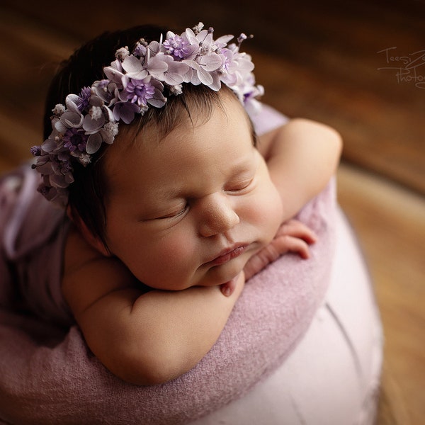 Stunning light lavender flower wreath with hydrangea blossoms and natural greenery, vintage style, newborn headband, infant headband