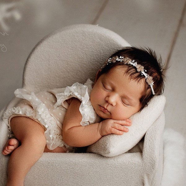 Serre-tête tendre et beau brun cèdre pour bébé, halo de fleurs pour bébé, couronne de fleurs pour fille, photographie de nouveau-né, accessoire, séance photo, accessoire d'embrasse