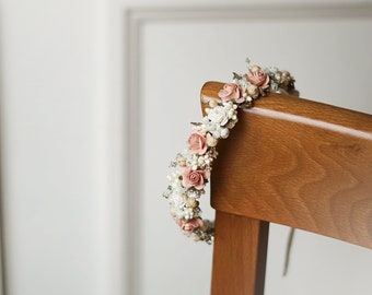 Stunning and festive headband with dusty pink blossoms and golden leaves, newborn headband, photoshoot prop, holiday headpiece, holiday halo