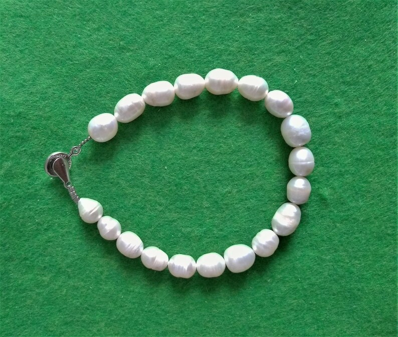 Vintage Round Freshwater pearl bracelet Rice pearl strand 10 13 mm white baroque teardrop pearl beads 9-inch wedding pearls