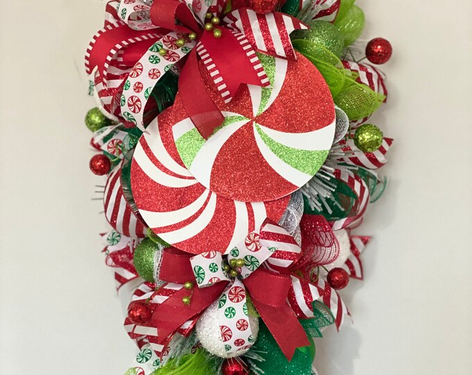 Christmas Swag Wreath, Christmas Swag, Peppermint Swirl Swag