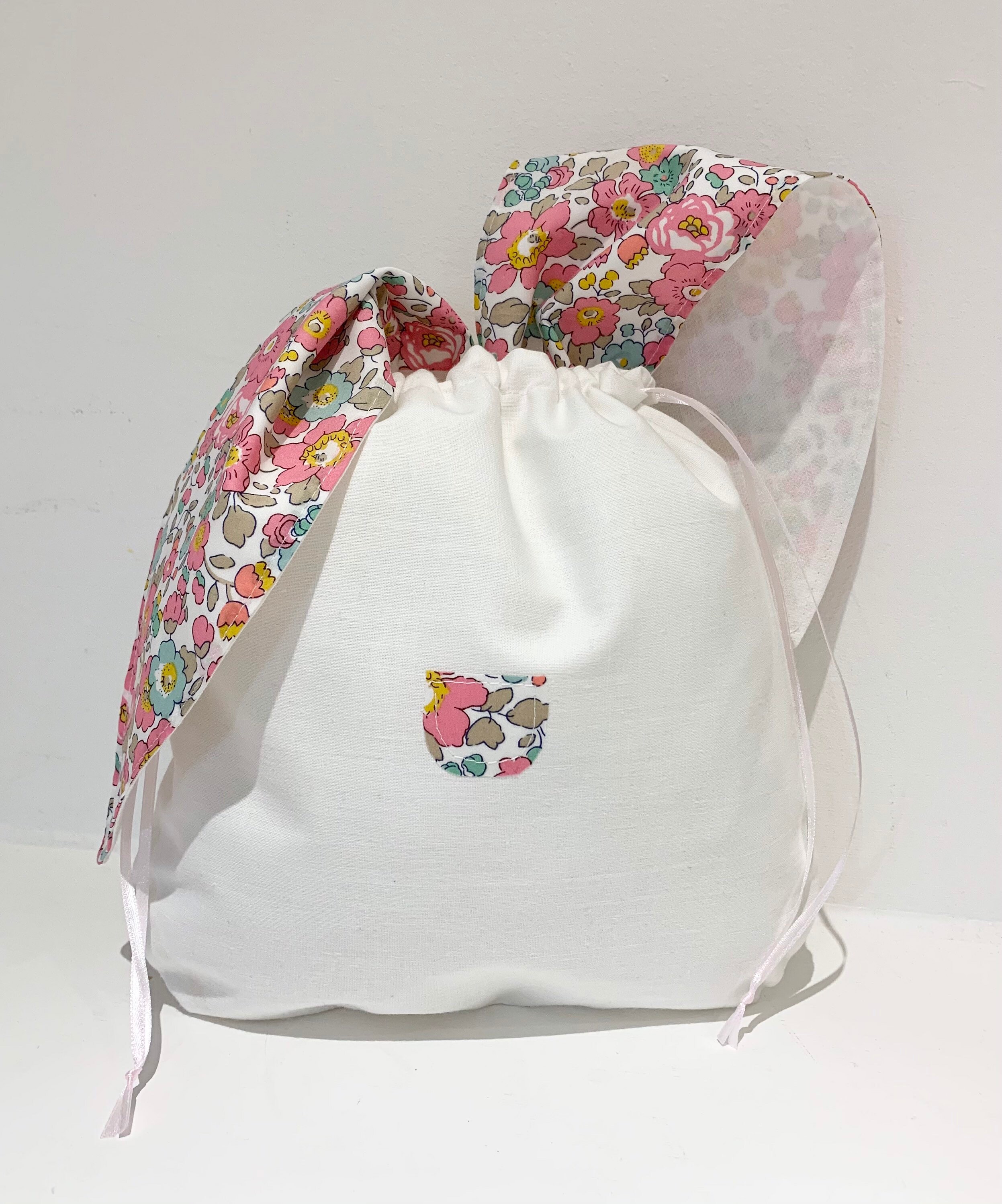 rabbit drawstring bag