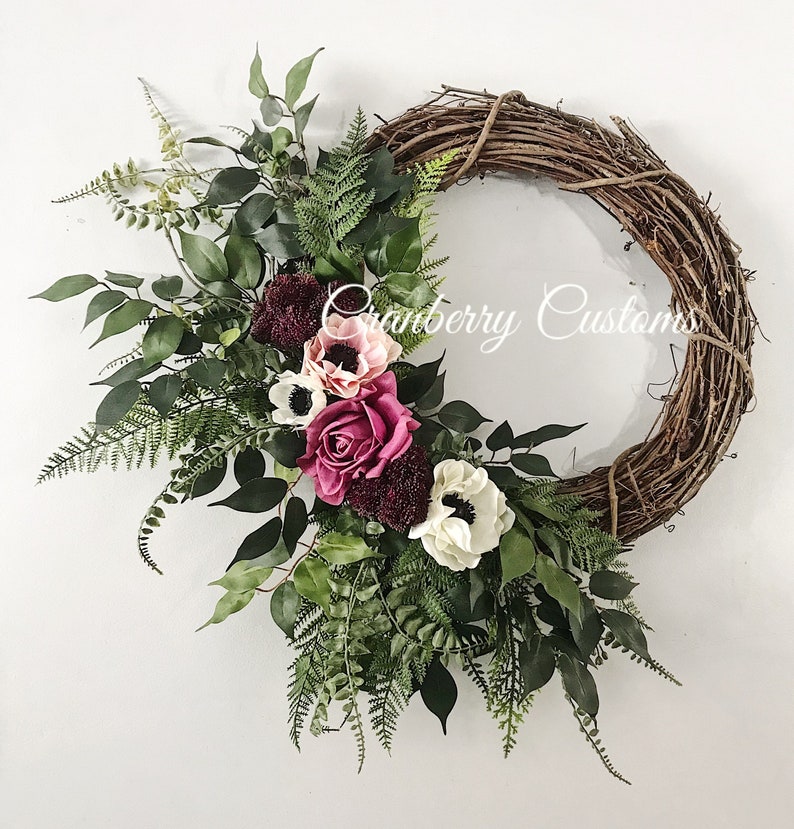 Anemone wreath. Fern wreaths. Spring anemone wreath. Summer image 1