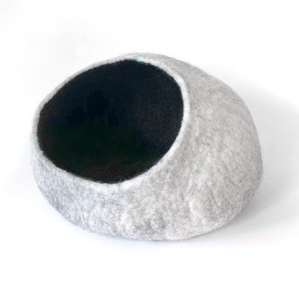 White and Black Wool felt Cat Bed Cave by Wooly Bowls, Modern Cat Bed made of felted wool, Cat Pod, Wool Cat Cave Bed, Modern Cat Furniture