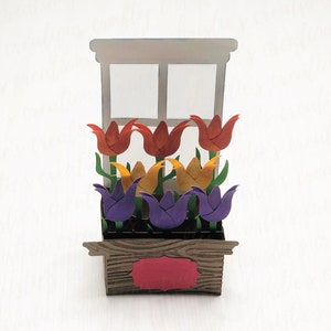 Tarjeta de tulipán SVG - Tarjeta desplegable de flores - Plantilla de tarjeta del Día de la Madre - Tarjeta de Pascua SVG - Tarjeta de primavera - Cricut - Silhouette