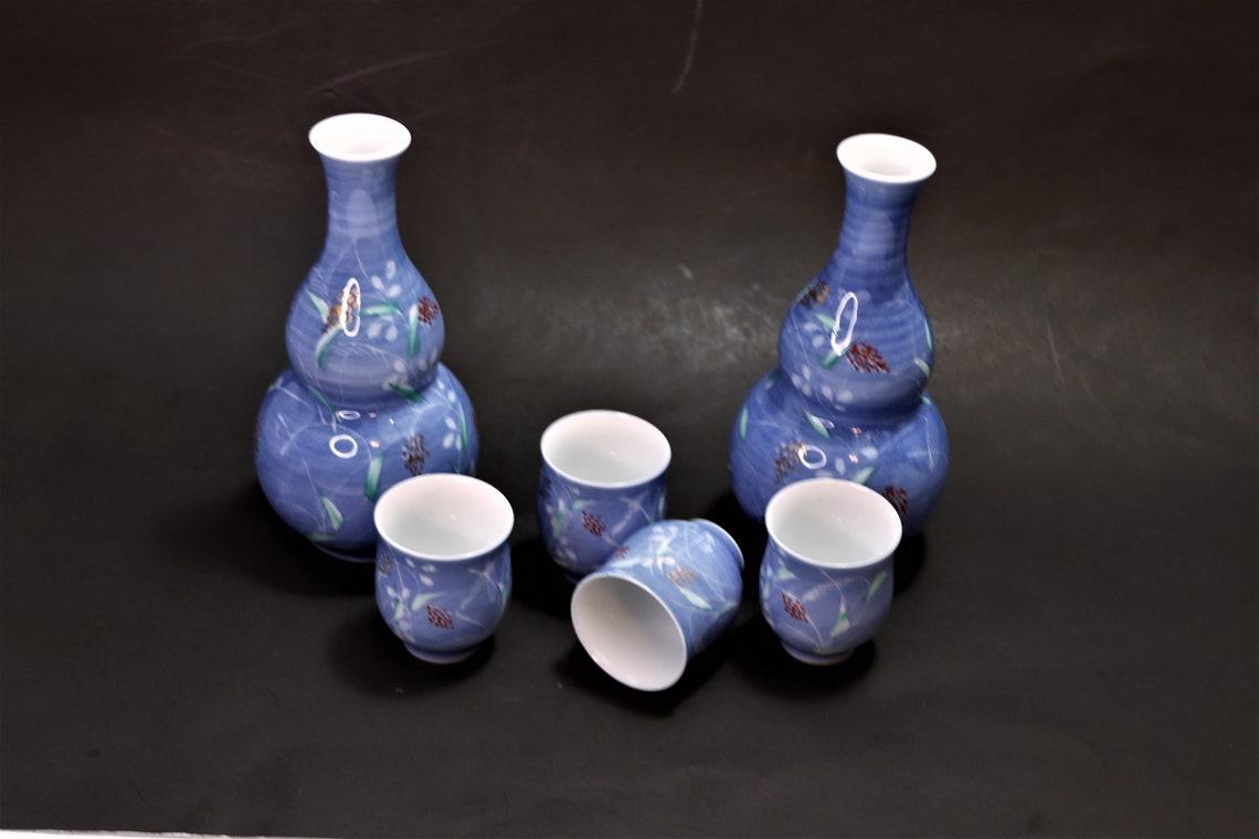 Blue Sake Bottles Japanese Sake Set Vintage Porcelain Saké Etsy