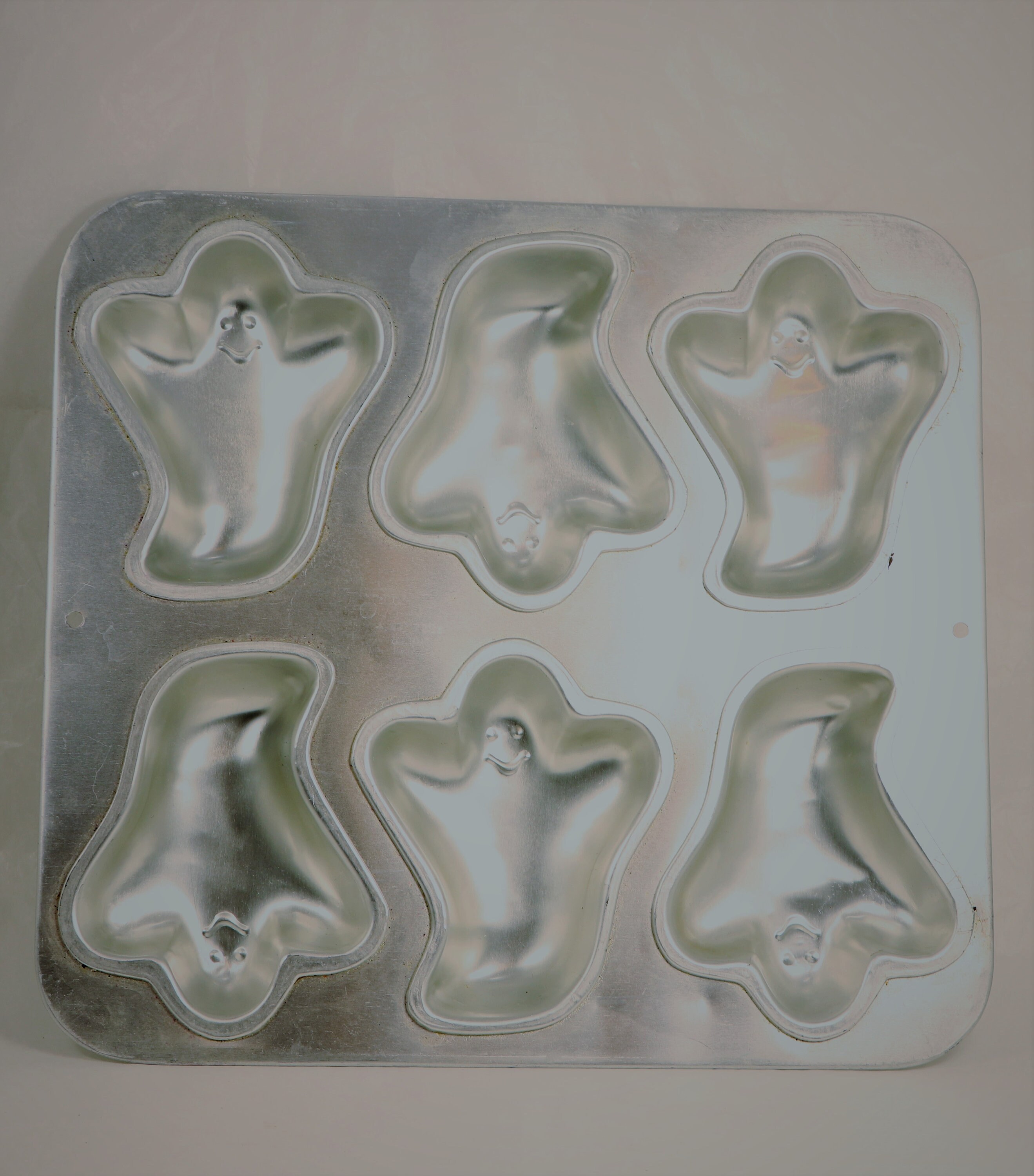 Mini Cake Tin Ghost Cake Tin Halloween Cooking Tin Vintage Etsy