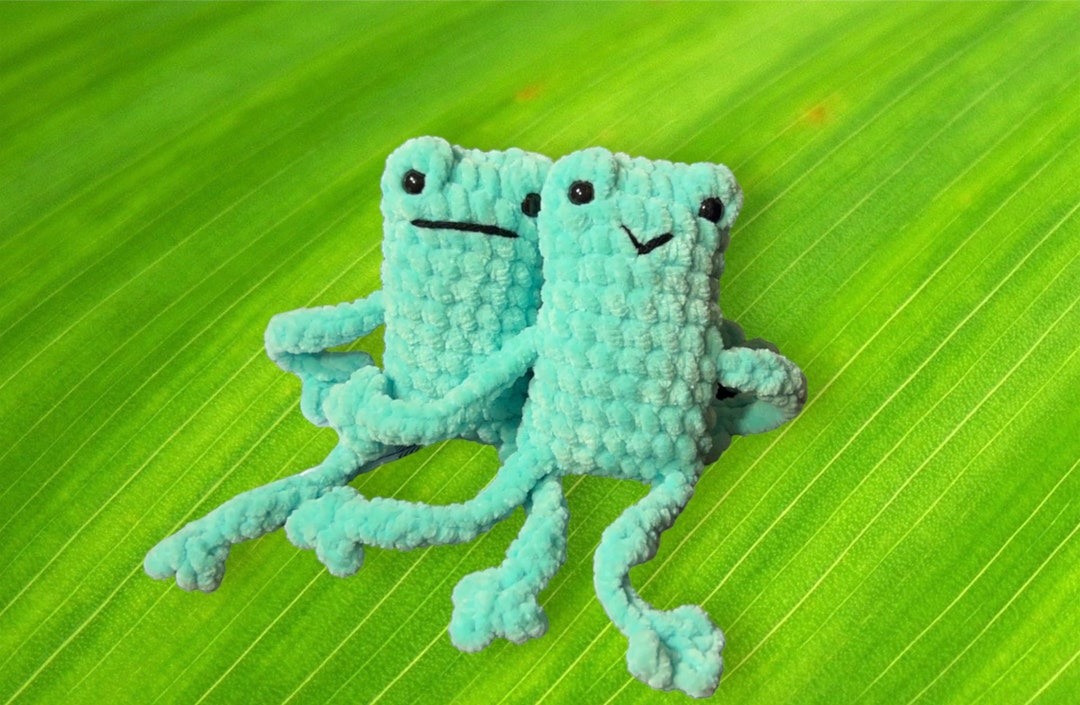 Handmade Chenille Super Soft Cute Frog Small Crochet Plush Backpack