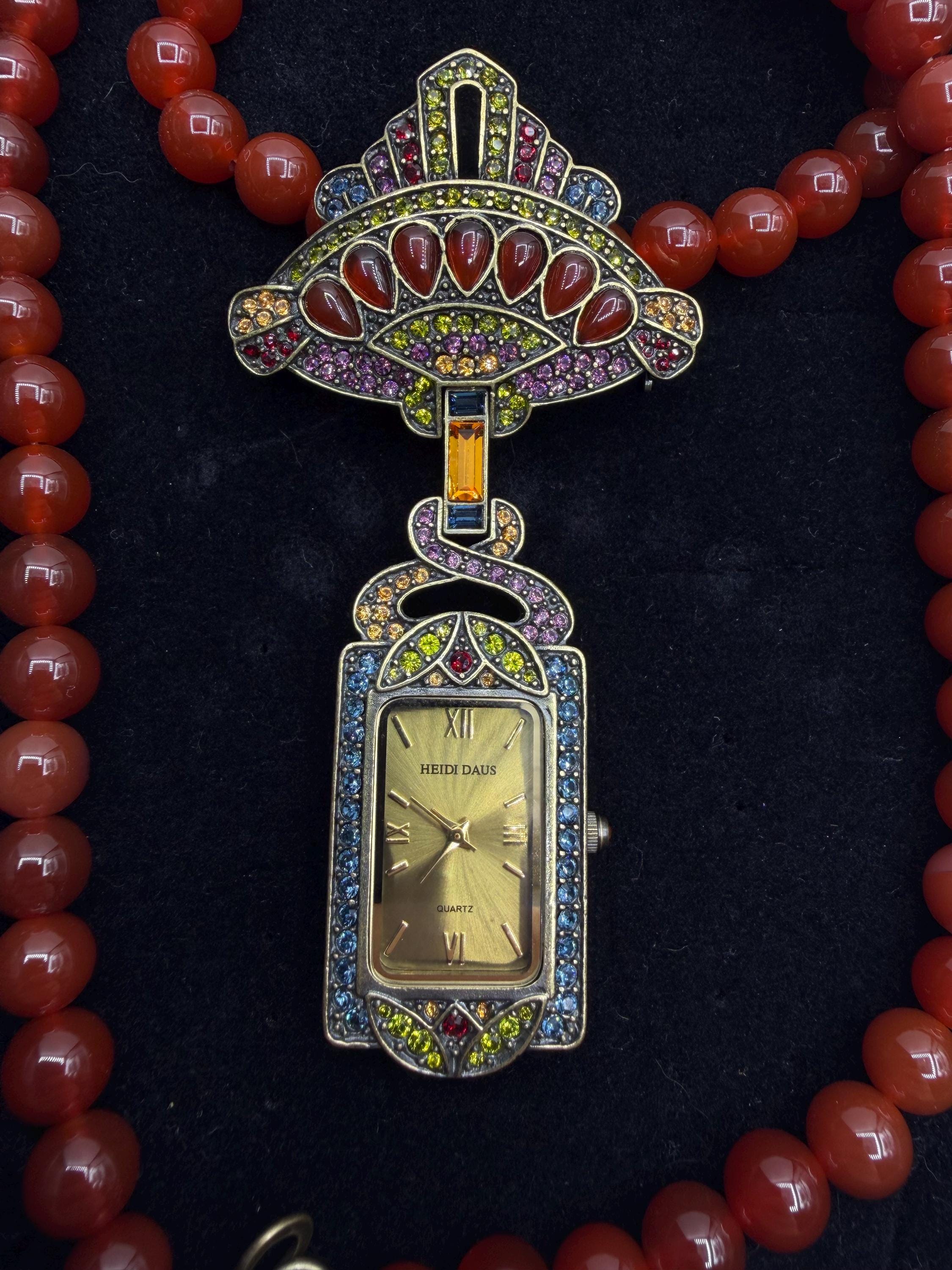 Heidi Daus Old Brooch - Etsy