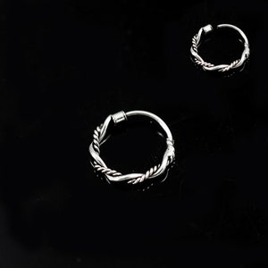 Anello al naso multi-torsione - Cerchio per naso in argento sterling ossidato - Cerchio per anello al naso - Anello per naso sottile - Anello per naso calibro 22