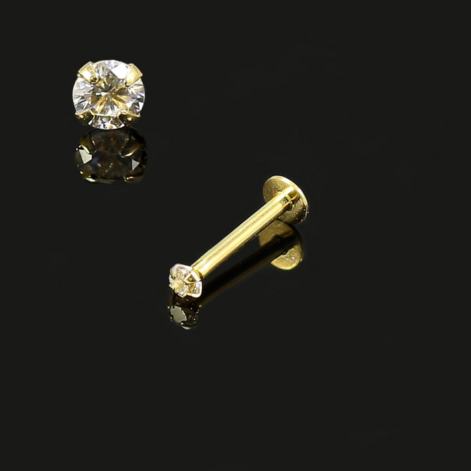 14K Gold Labret 2mm Crystal Lip Labret/ Cartilage Earring Etsy UK