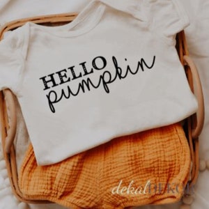 Hello Pumpkin Newborn Onesie® | Fall onesie® | Halloween onesie® | Baby Announcement Onesie® | Fall outfit | Halloween outfit | Baby Shower