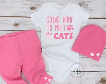 Going Home to Meet My Cats, Meeting My Cats, Bringing Home Baby Outfit, baby girl outfit, Bringing Home Baby Outfit,fur babies, pink hat
