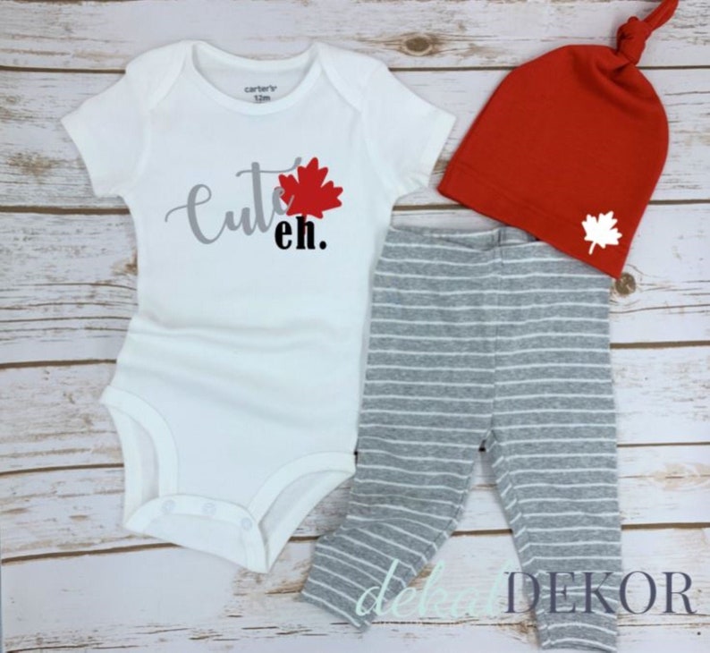 Canada Day Outfit Cute eh Onesie® Gender Neutral outfit Baby Shower Gift Newborn gift Canadian Baby 画像 1