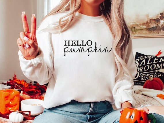 Pumpkin sweatshirt womens hotsell