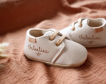 Chaussures bébé - Beige - à personnaliser - Prénom - Bébé - Enfant - Cadeau - Naissance - Anniversaire - Baptême - Mariage