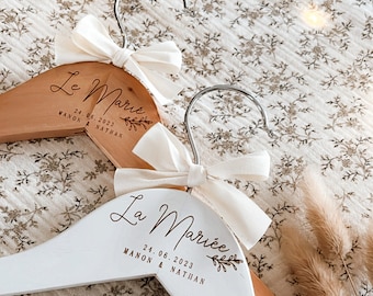 Duo of wooden hangers The Married - to personalize - Wedding - Gift - Bride - Groom - EVJF - EVG