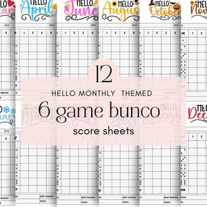 Puede incluir: Un conjunto de 12 hojas de puntuación de bunco de 6 juegos con temática mensual Hello. Cada hoja es blanca y tiene un tema diferente para cada mes, con una cuadrícula para llevar la puntuación. La palabra "Hello" está escrita en una fuente decorativa.