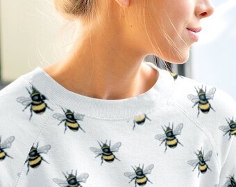 bee vintage chanel jumper
