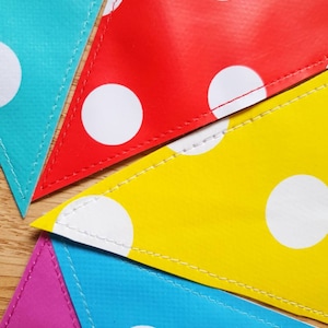 Polka Dot Oilcloth/PVC Bunting/Indoor/Outdoor Bunting/wipe clean bunting/DOUBLE SIDED Garden Bunting