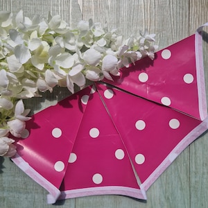 Hot Pink Polka dot Oil cloth/PVC SINGLE SIDED Bunting/Indoor/Outdoor Bunting/wipe clean/Garden Bunting/Waterproof Bunting