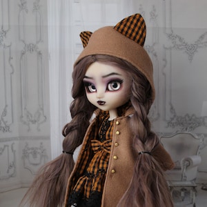 A coat for pullip/blythe doll