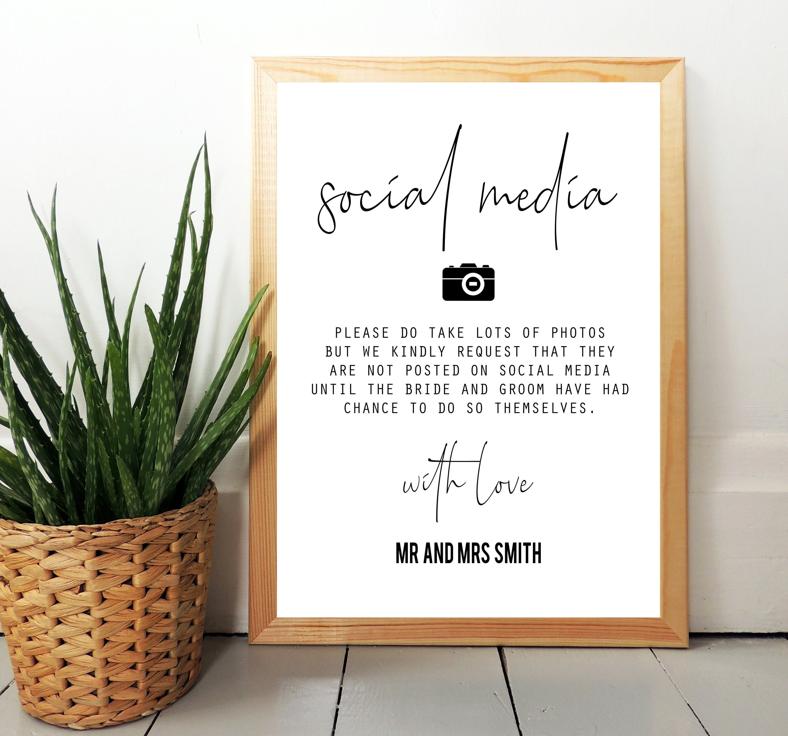 Social Media Wedding Sign Wedding Print No Photos | Etsy UK