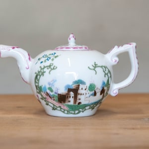 A vintage Franklin Mint miniature Teapot HOCHST 1985, Porcelain Teapot - Victoria & Albert Museum, Collectable china