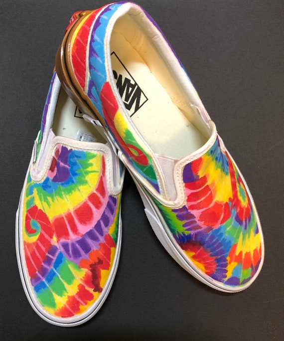 tie dye vans slip on