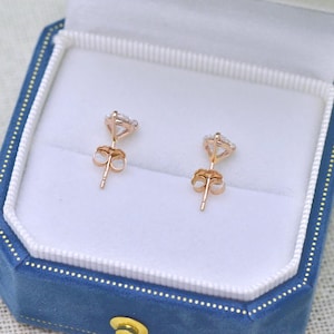 1 Carat Total Weight Diamond Earring Studs. 14K Solid Gold Lab Grown Diamond Stud. VS E Color Diamond Earrings