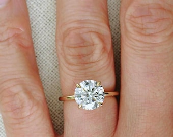 2 Carat Lab Grown Diamond Solitaire Ring: 14K Gold, IGI Certified